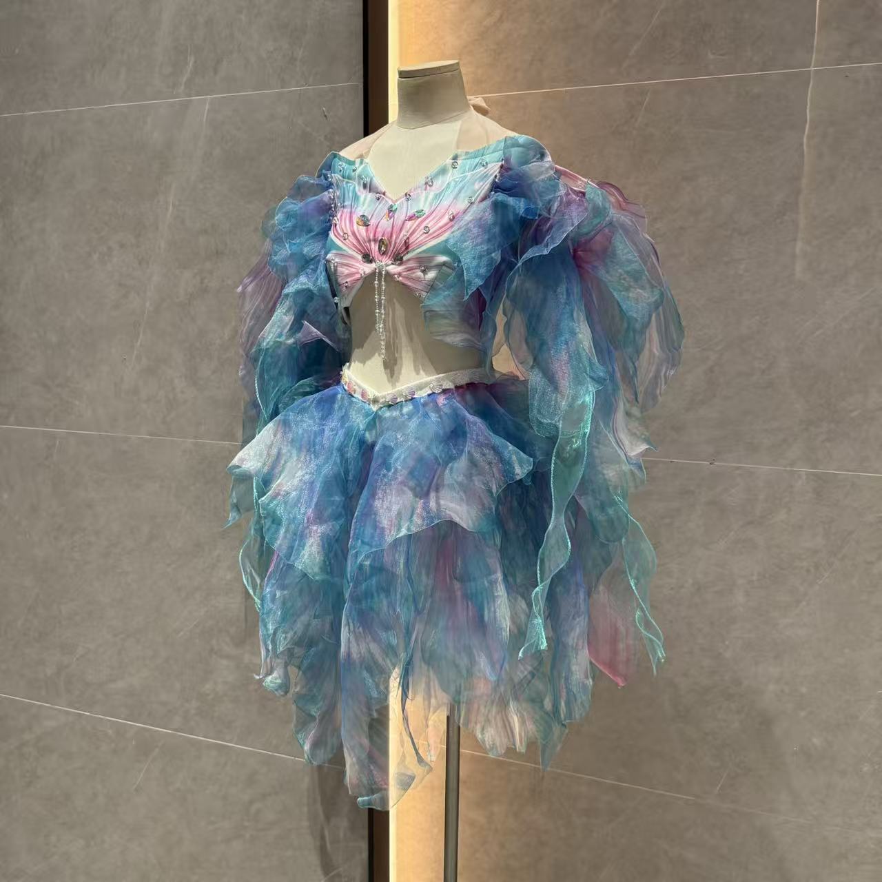 Robe de princesse sirène pour  - Aquarium & Marine Museum Universiti Malaysia Sabah Kota Kinabalu Sabah Reviews avis et prix
